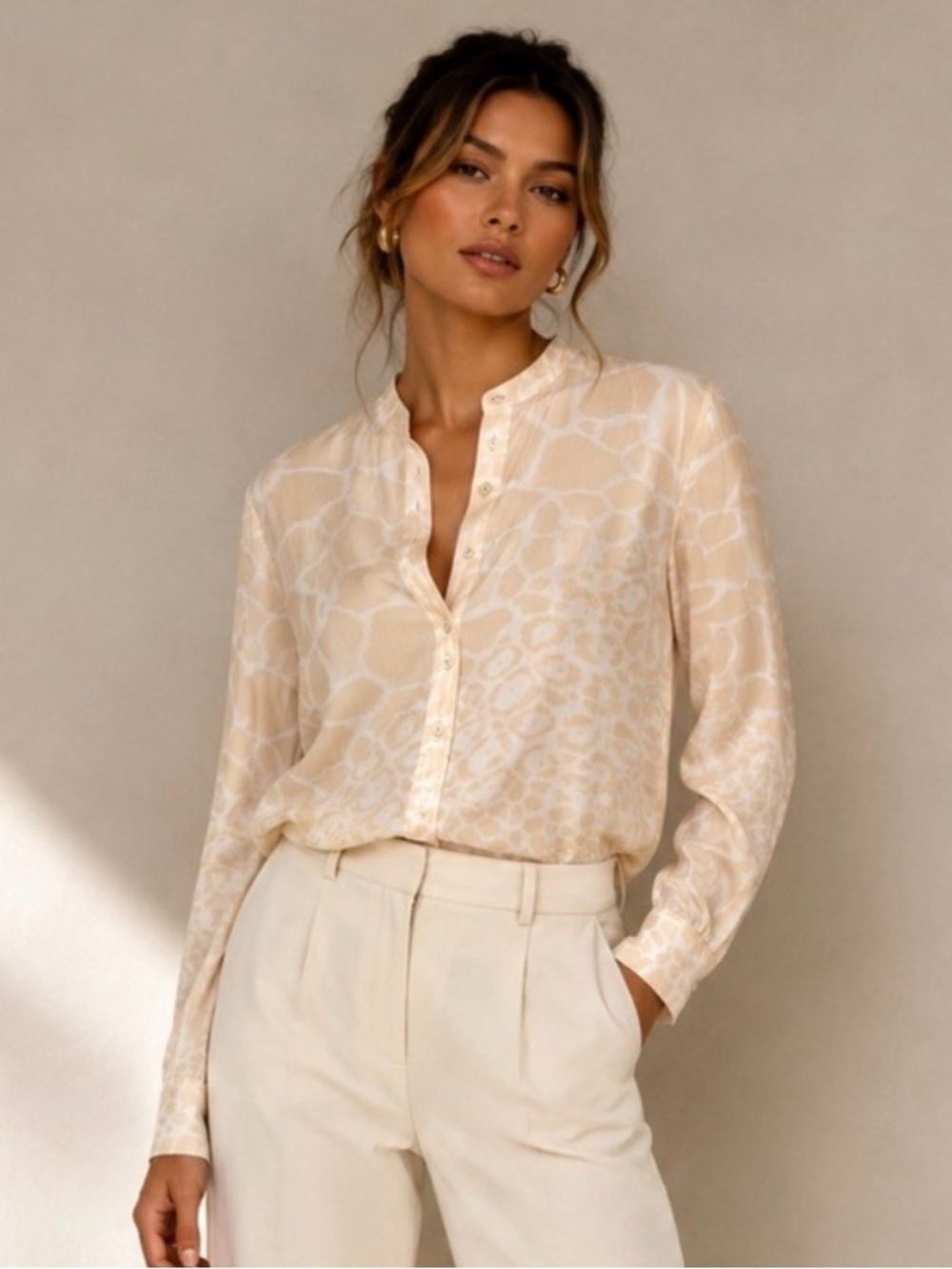 Equipment Femme tan Blouse